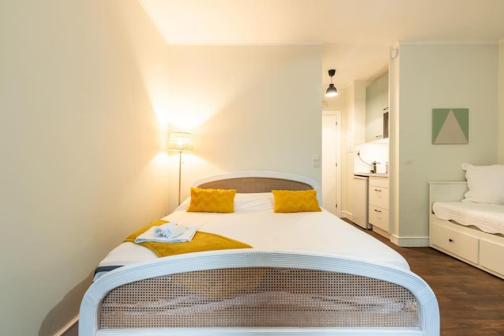 Appartement Proche Champs Elysees Paris Luaran gambar
